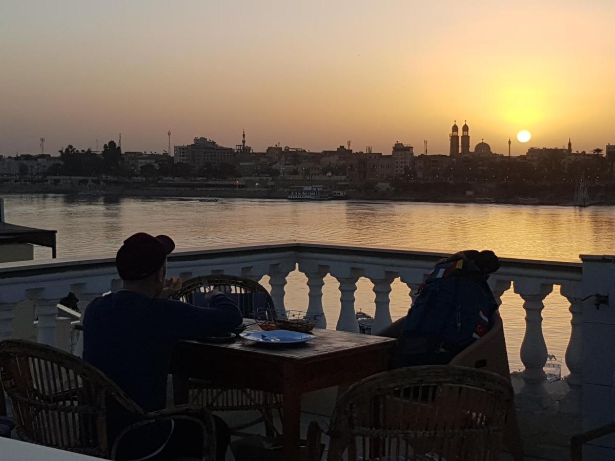 Apartmán Nile Sunrise Flats Luxor Exteriér fotografie